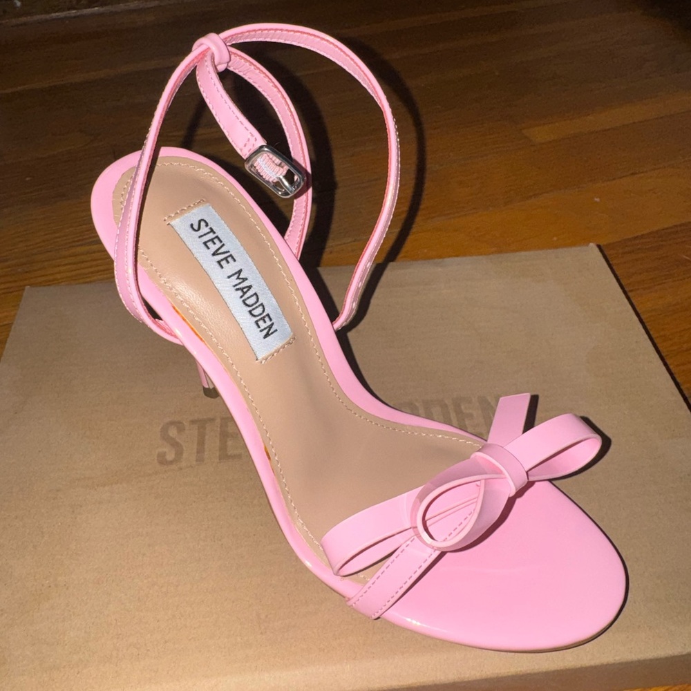 Steve Madden Pink Bow Heels